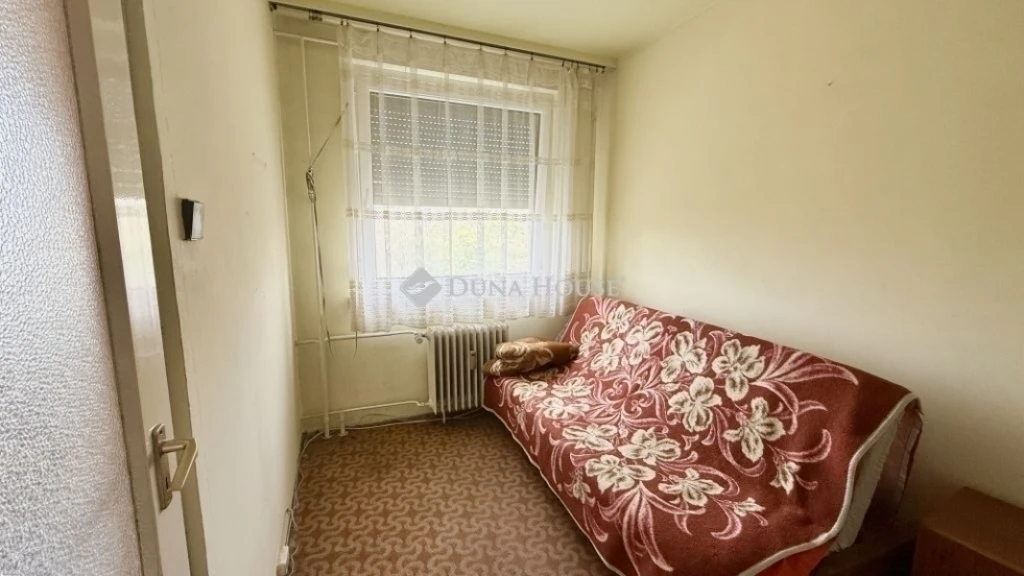 c3-1-name c2-20-name, Szeged, Hajlat utca