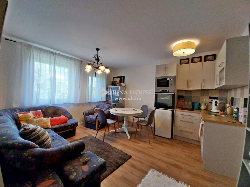 For sale brick flat, Szeged, Felsőváros