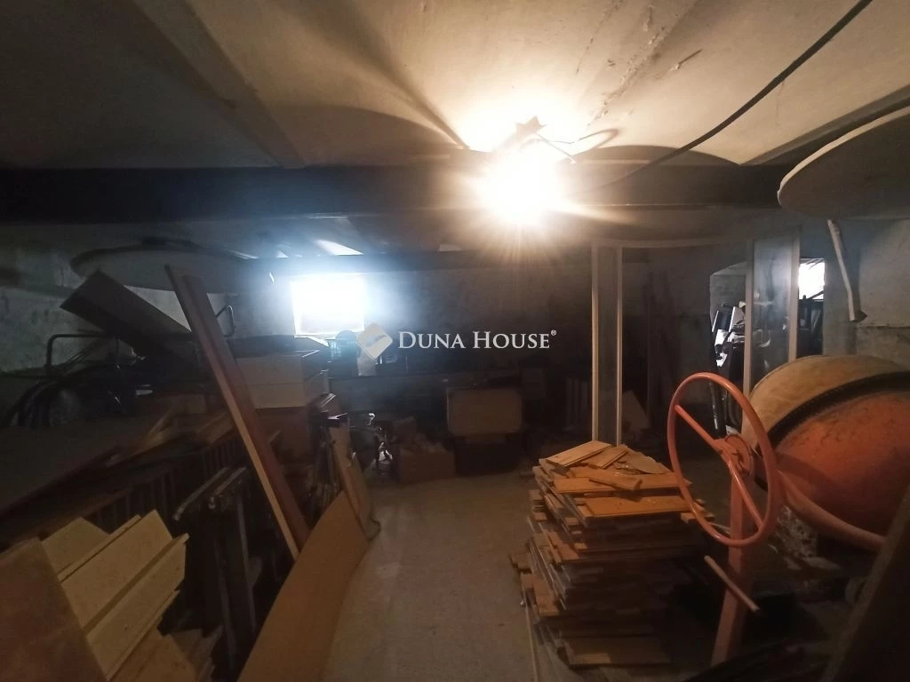 For sale depository, Szeged