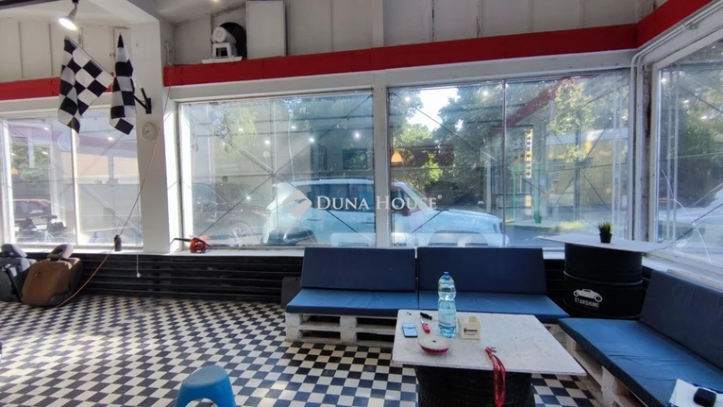 For sale store, Hódmezővásárhely