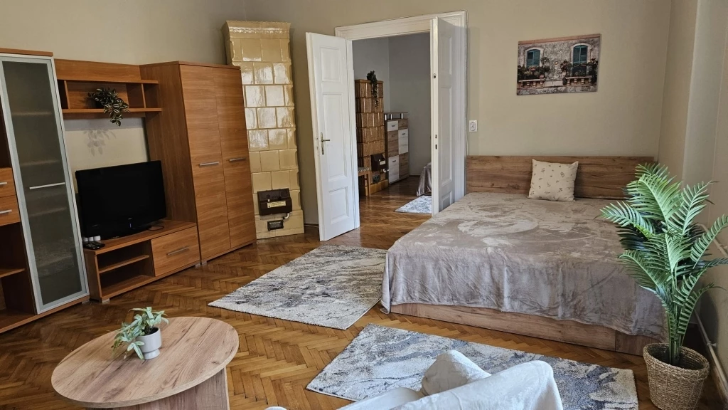 For rent brick flat, Szeged