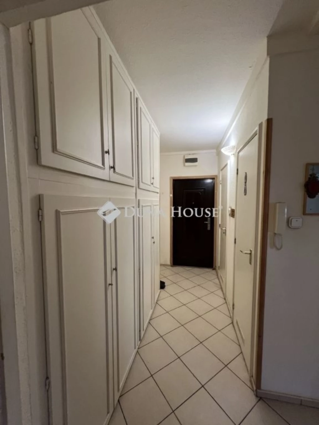 For sale panel flat, Szeged