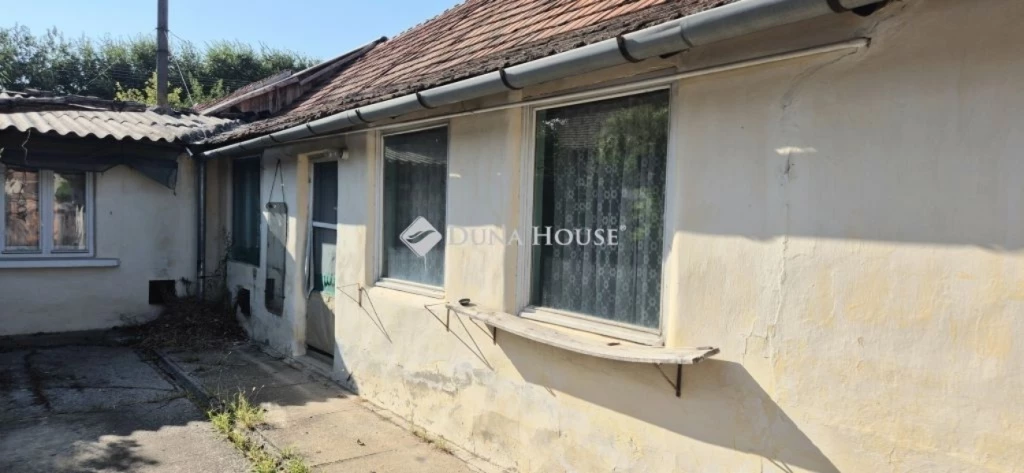 Eladó ház, Szeged