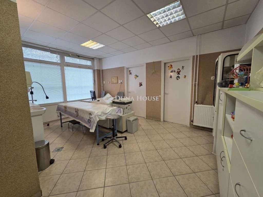 For sale office, office block, Szeged