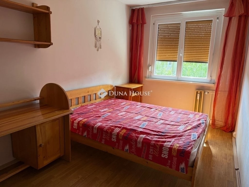 For sale panel flat, Szeged, Gát utca