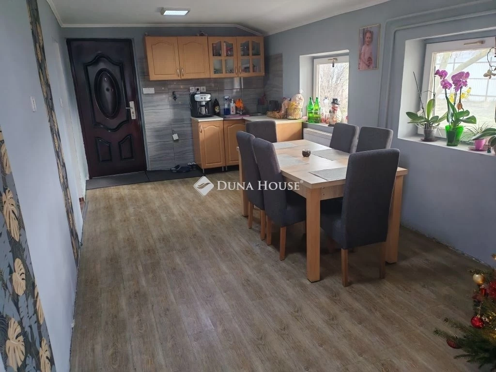 Eladó ház, Tótkomlós