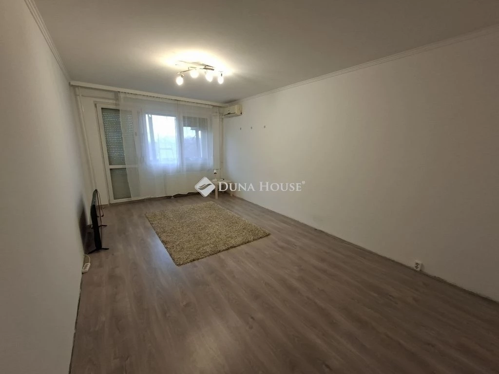 For sale panel flat, Szeged, Zöldfa utca