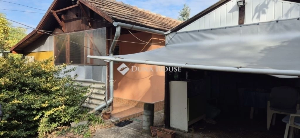 c3-1-name c2-1-name, Sándorfalva, Bodza utca