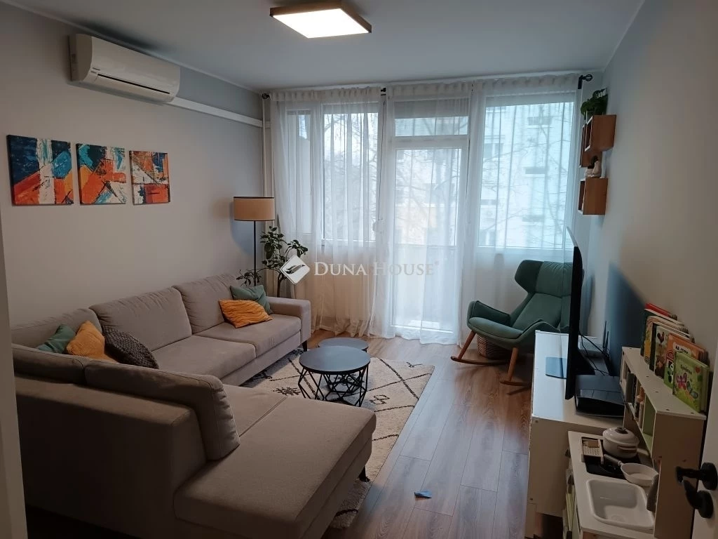 For sale panel flat, Szeged, Csorba utca
