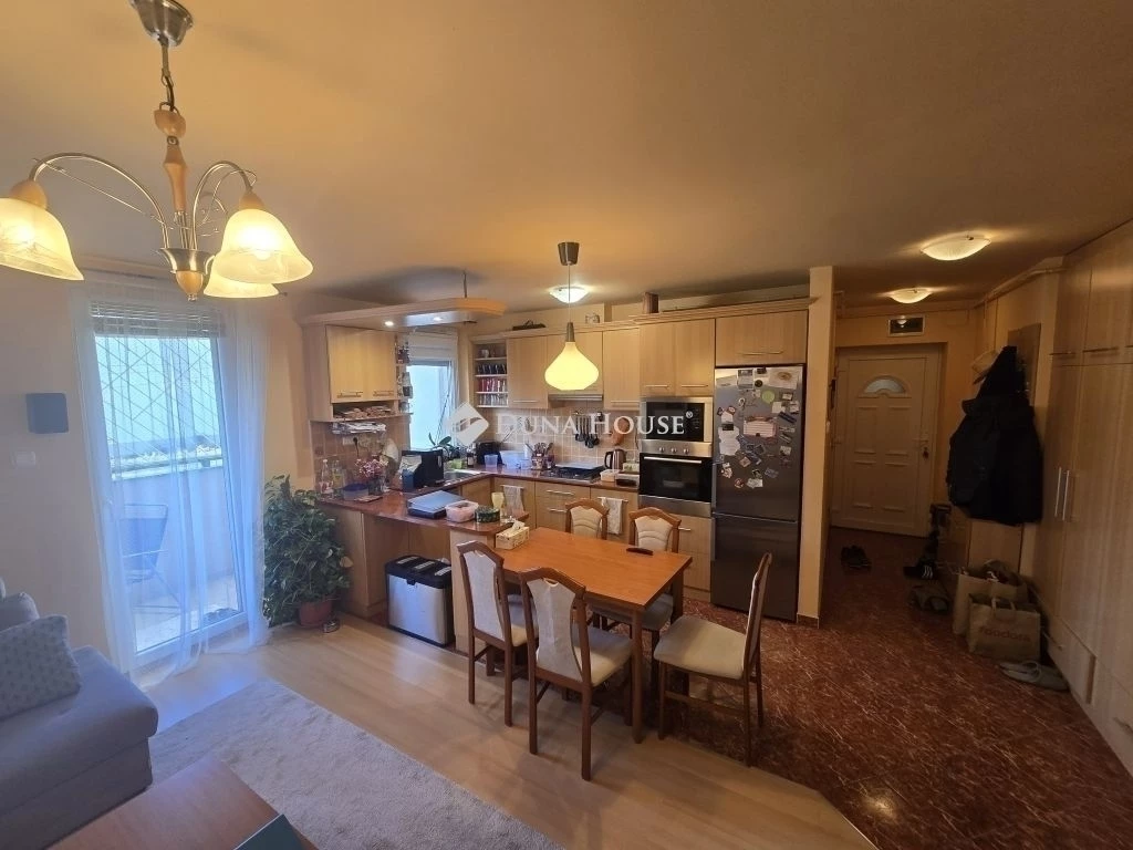 For sale brick flat, Szeged