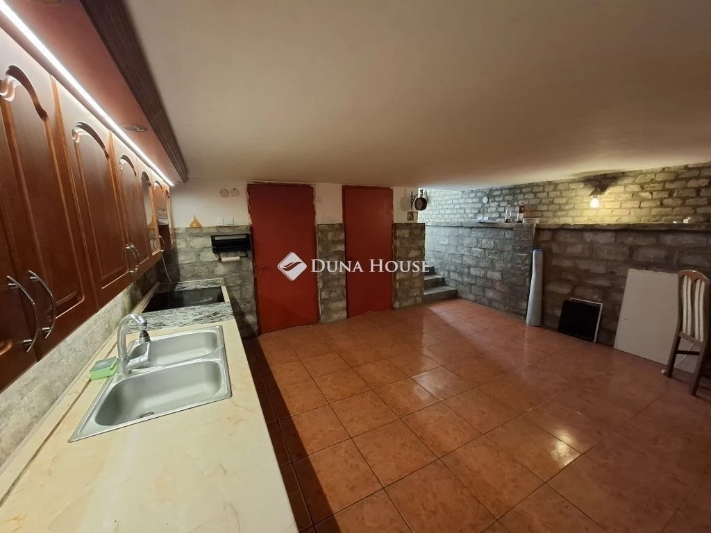 c3-1-name c2-62-name, Szeged, Sziksós - Subasa, Izsóp utca