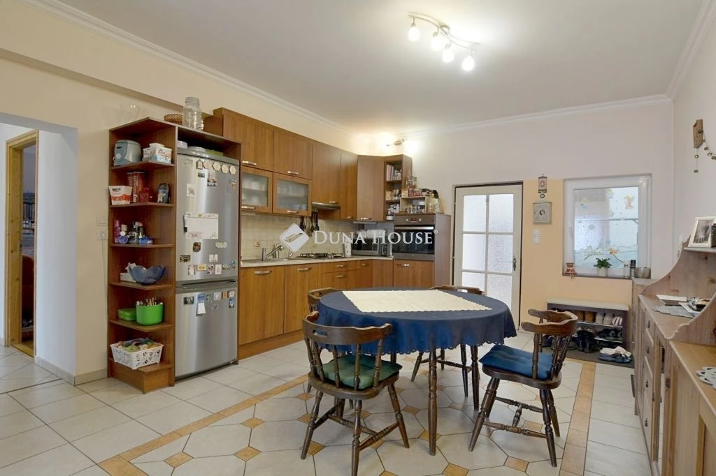 Eladó ház, Szatymaz