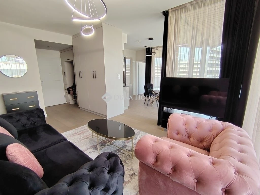 Eladó lakás, Szeged