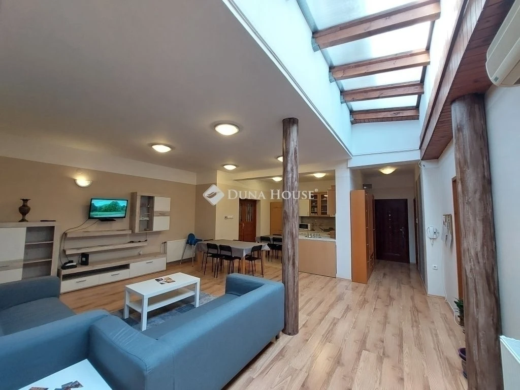 c3-1-name c2-19-name, Szeged