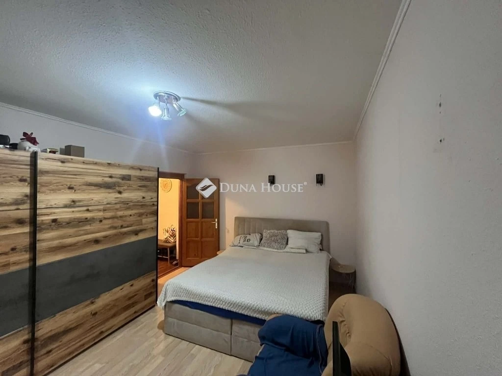 Erkélyes könnyen kiadható lakás!