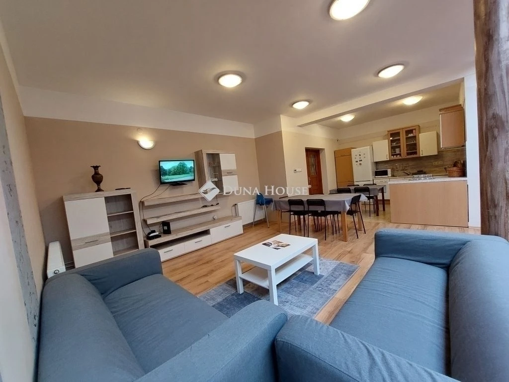 Eladó lakás, Szeged, Titeli utca