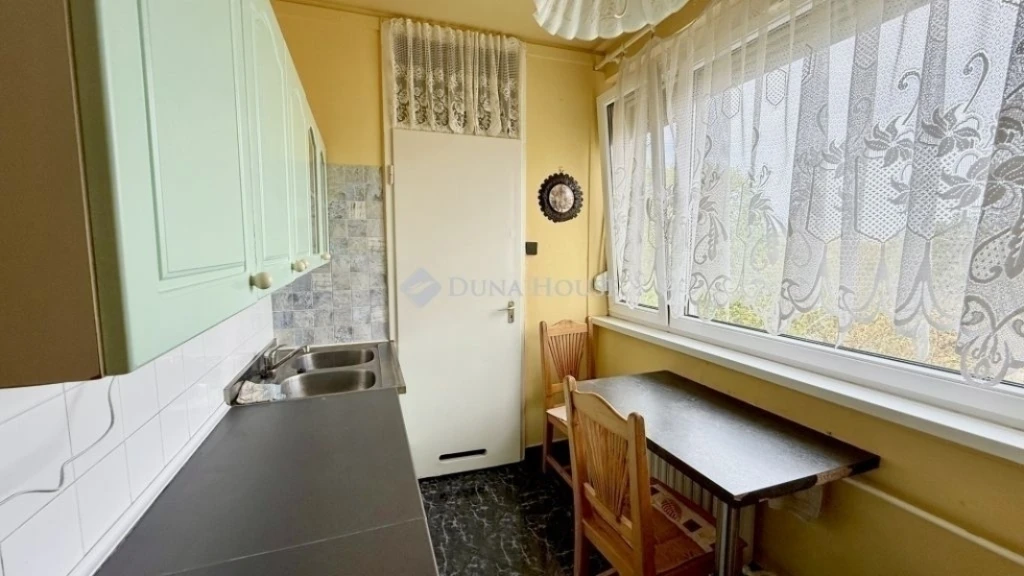 c3-1-name c2-20-name, Szeged, Felsőváros, Hajlat utca