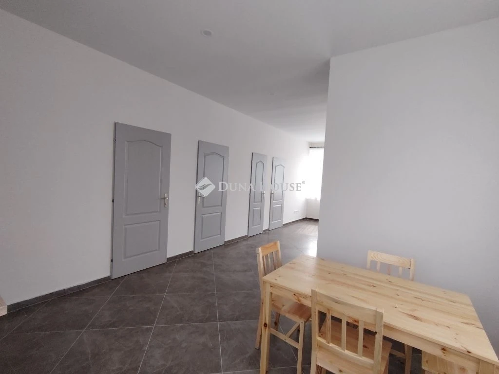c3-2-name c2-1-name, Szeged, Bors utca