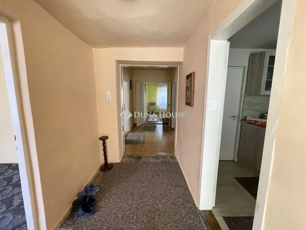 CSALÁDI HÁZ SZEGED-BAKTÓBAN – SOK LEHETŐSÉGGEL!