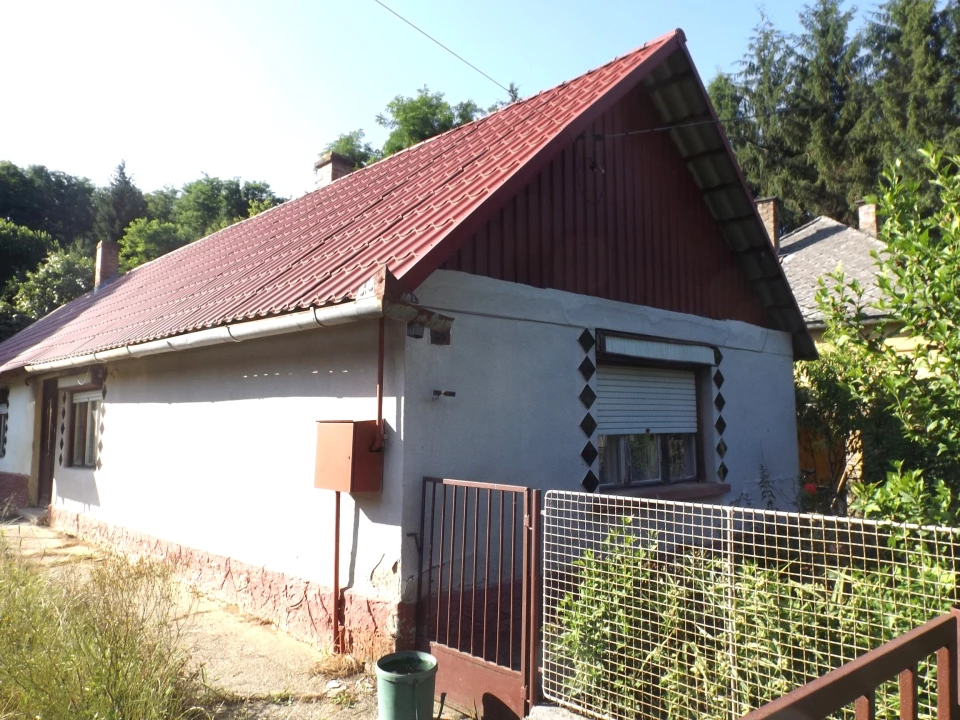 c3-1-name c2-1-name, Bánokszentgyörgy