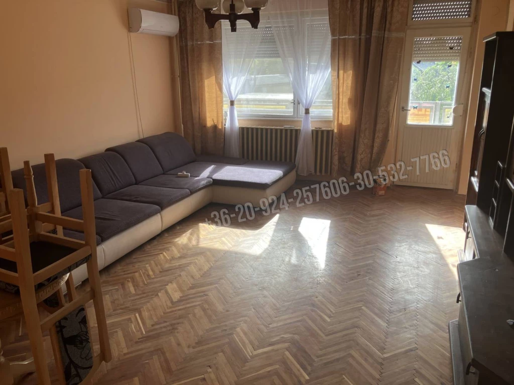 Eladó Ikerház, Kunhegyes, 150nm, 27900000 Ft