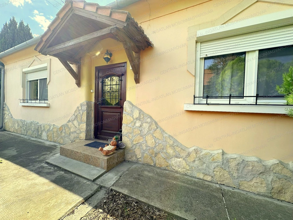 For sale house, Mosonmagyaróvár, Majrok