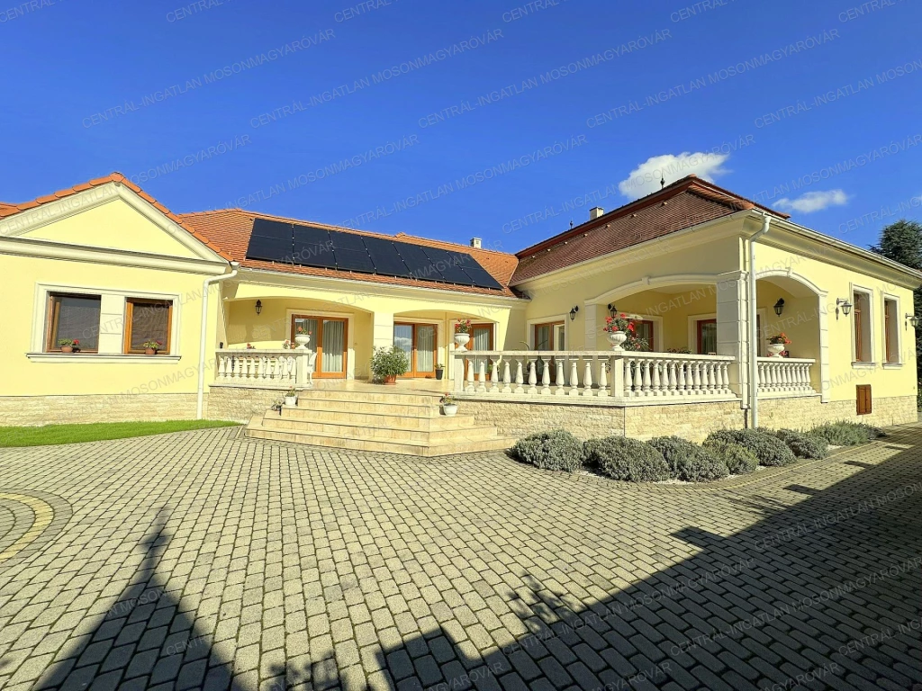 For sale house, Mosonmagyaróvár, Belváros