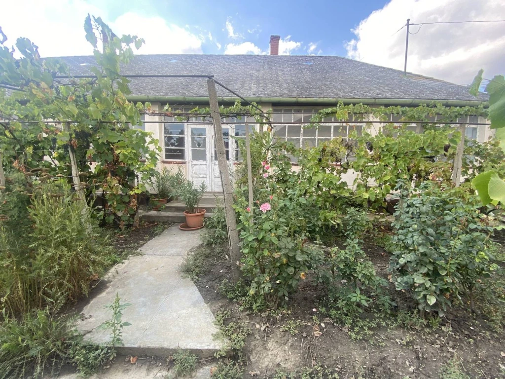 Eladó Családi ház, Püspökladány, Belváros, 100nm, 13900000 Ft