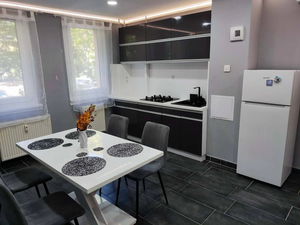 Eladó Panellakás, Budapest XX. kerület, Pesterzsébet ltp., 70nm, 74900000 Ft