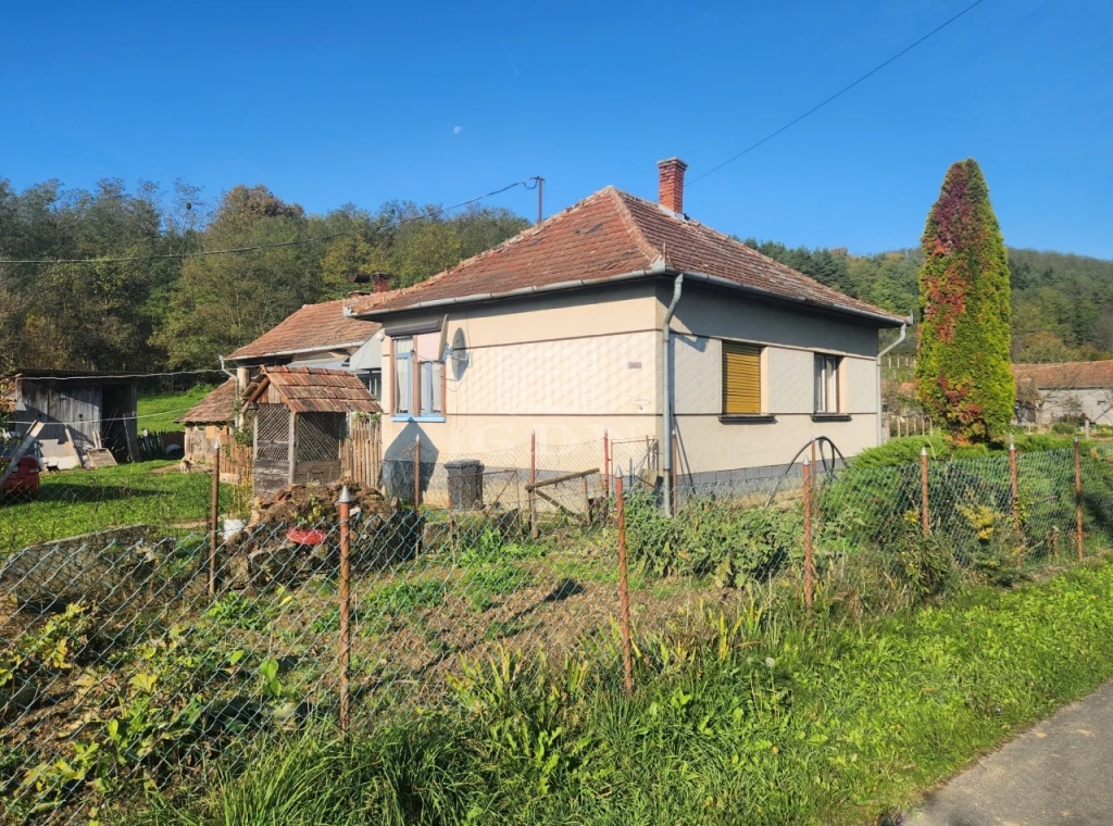 For sale house, Böde, Csendes utcája