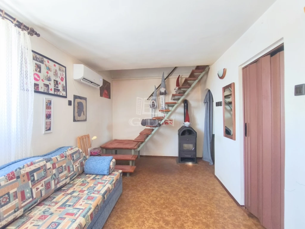 Eladó családi ház, Zalaegerszeg, Csácsbozsok, Csendes utcája