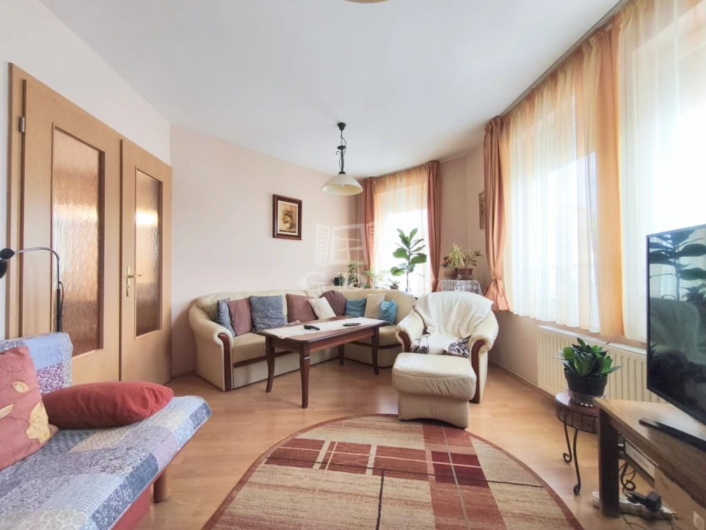 Eladó téglalakás, Zalaegerszeg, Belváros, Piacközeli lakás