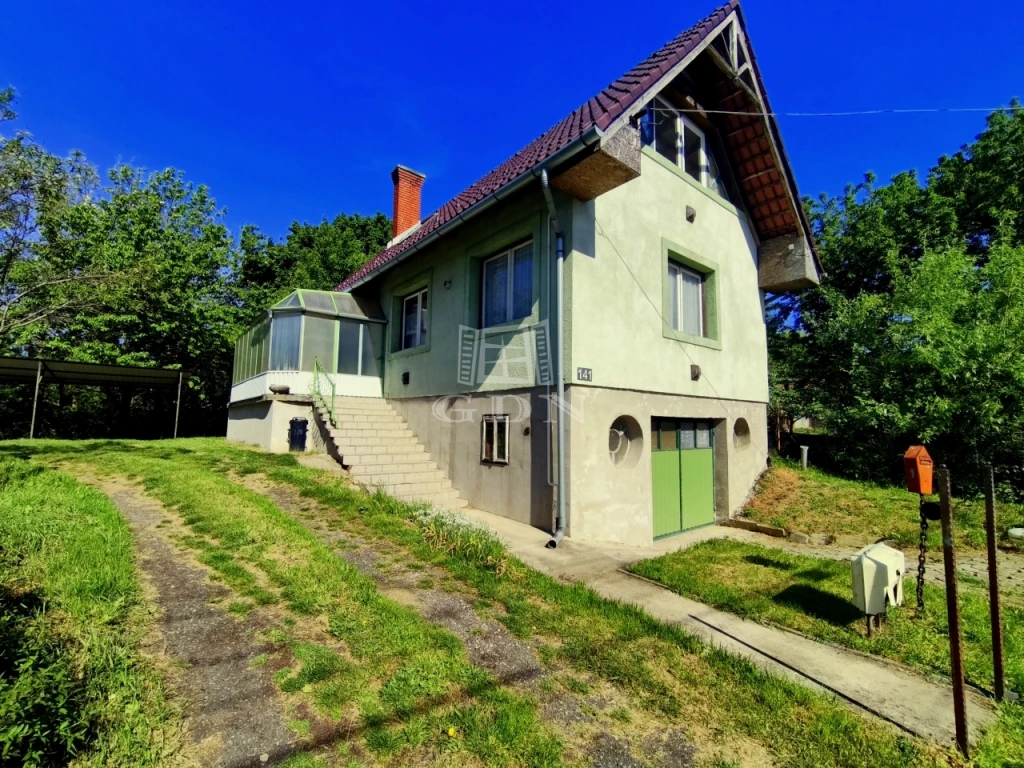 Eladó családi ház, Zalaegerszeg, Bazita, Csendes utcája