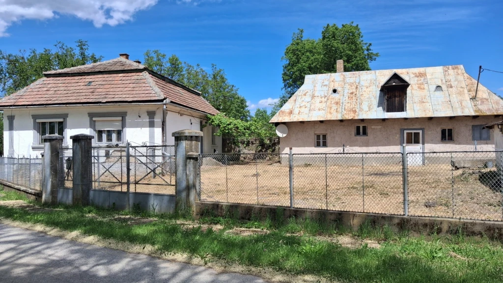 Eladó Ház, Zsujta 15.900.000 Ft