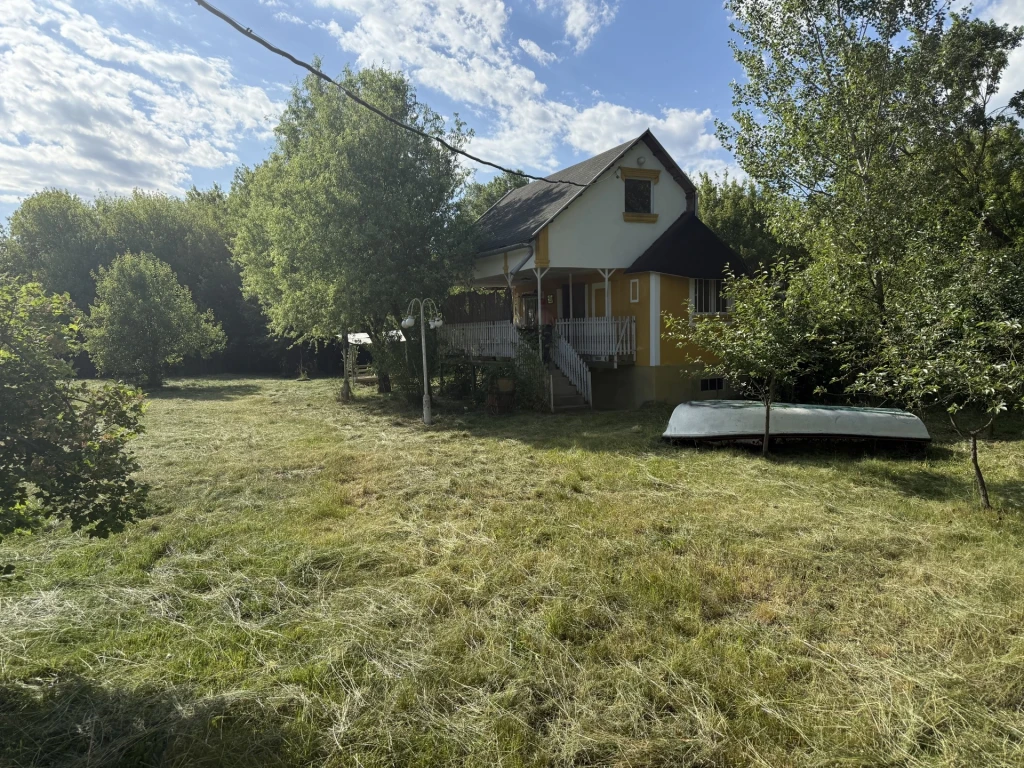 Eladó Nyaraló, Tiszalök 7.990.000 Ft