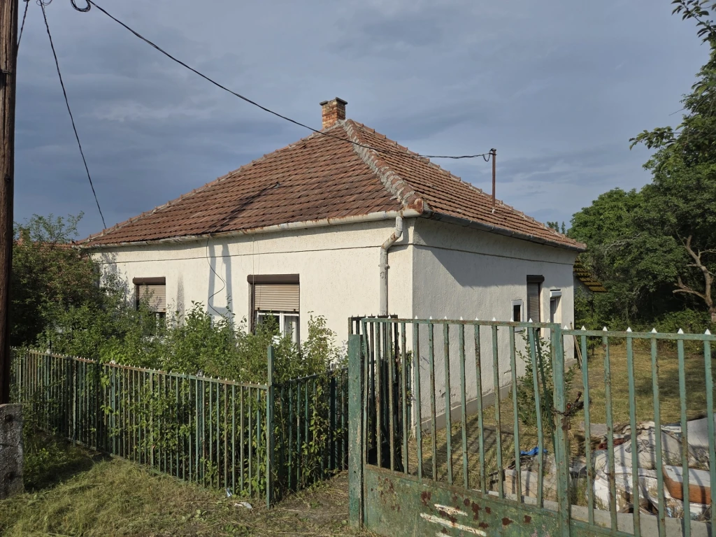 Eladó Ház, Felsőtelekes 9.200.000 Ft