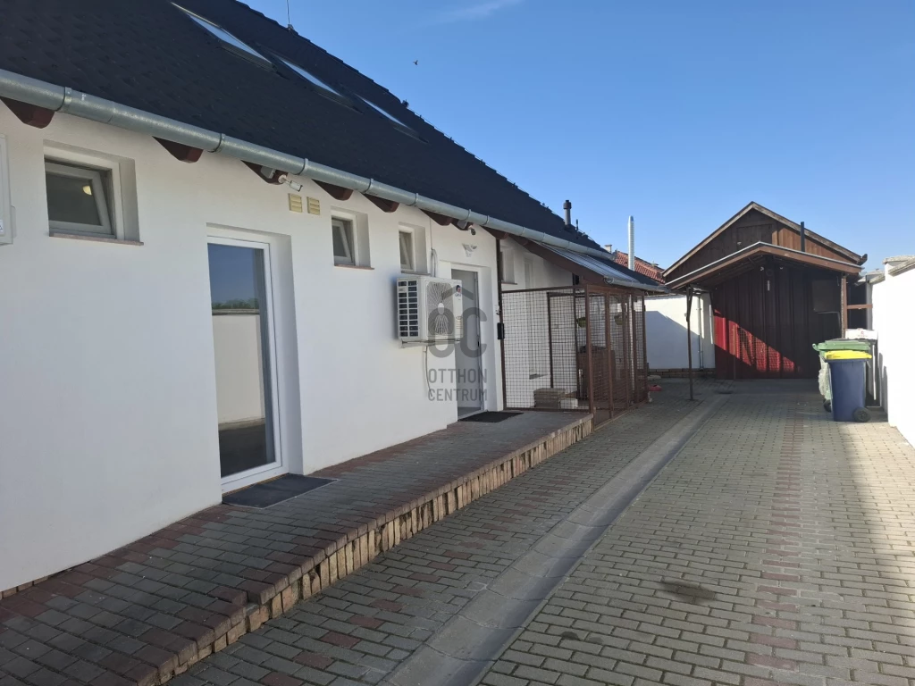 Eladó téglalakás, Albertirsa, Albertirsa