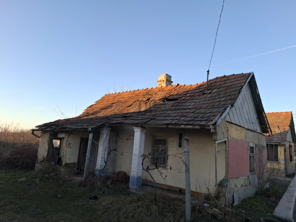Eladó családi ház, Tápiószentmárton, Tápiószentmárton