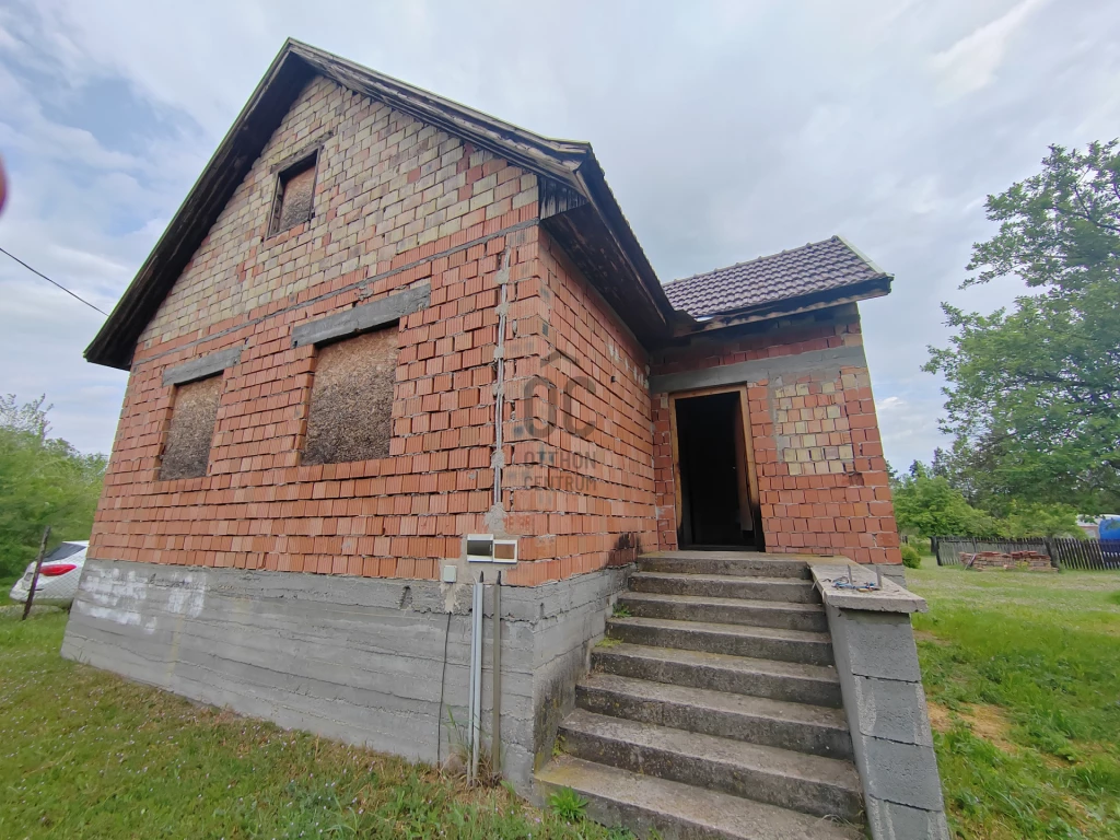 Eladó családi ház, Csemő, Csemő