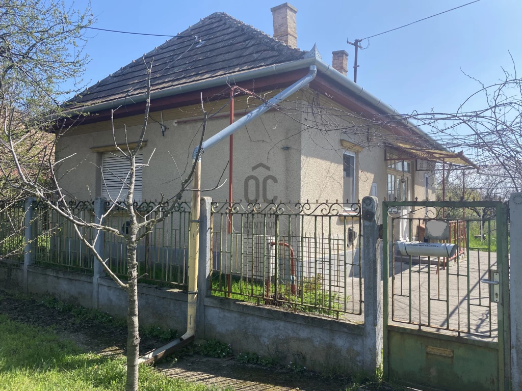 Eladó családi ház, Abony, Abony