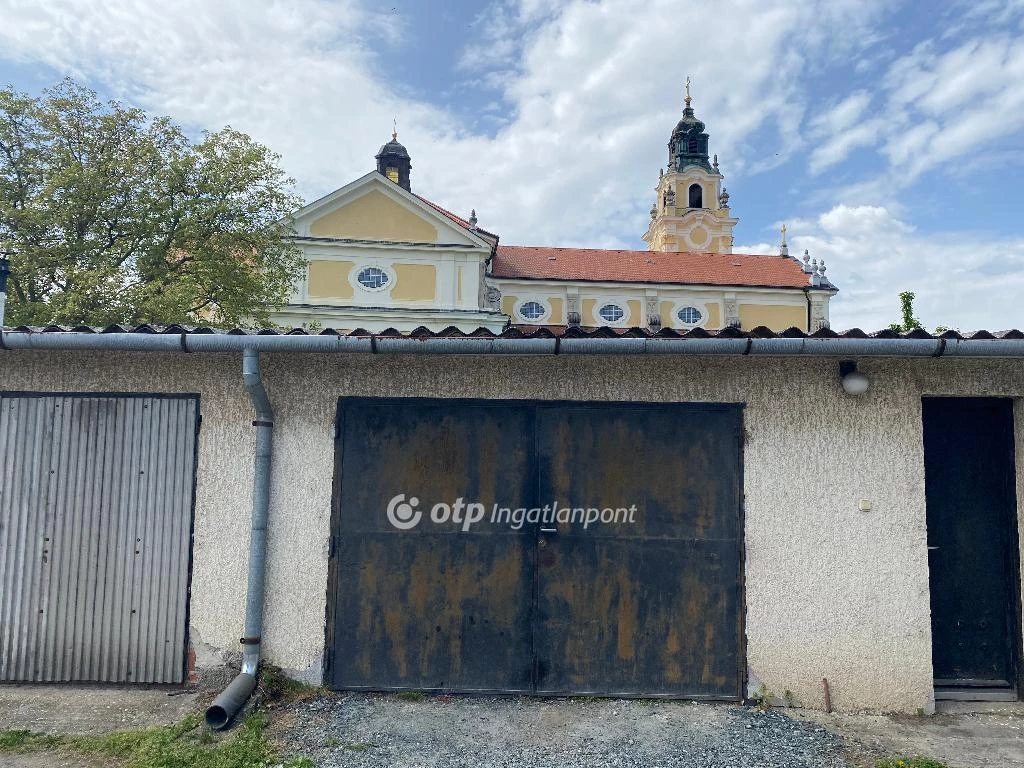 Eladó Önálló garázs, Zalaegerszeg