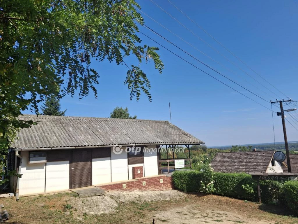 Eladó Étterem, Lenti