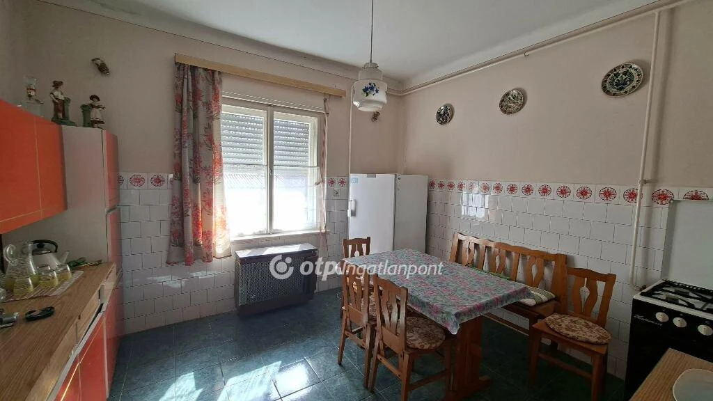 Eladó Ház, Zalaszentgrót