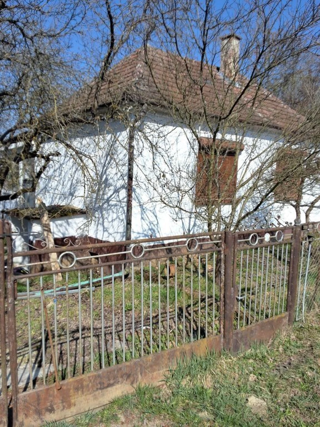 Eladó Ház, Lispeszentadorján