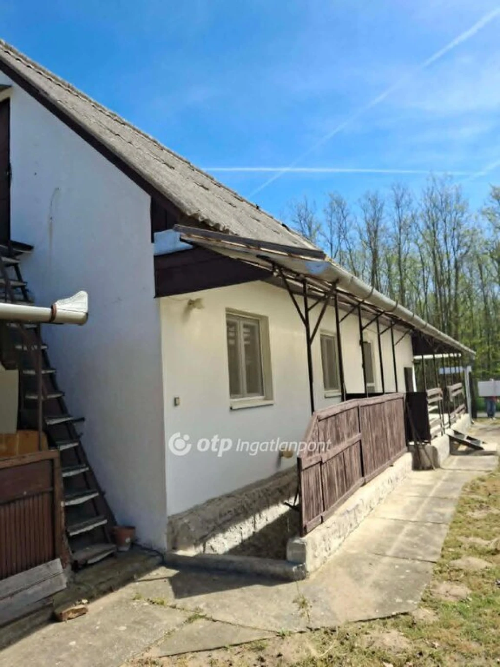 Eladó Ház, Mesztegnyő