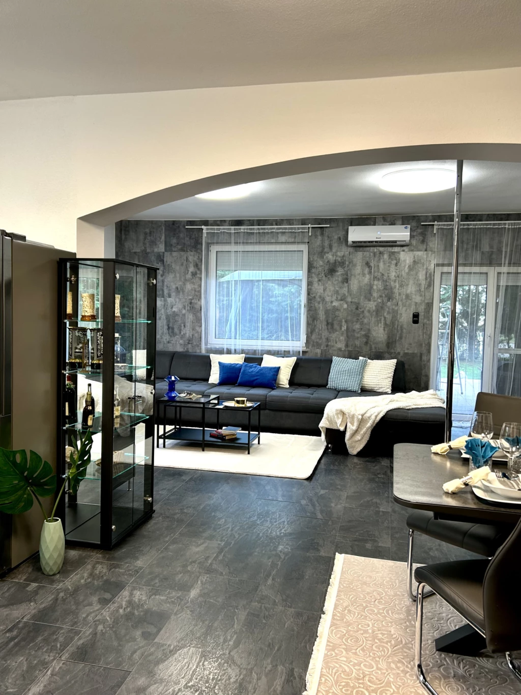 MODERN családi ház Dunavarsányban!