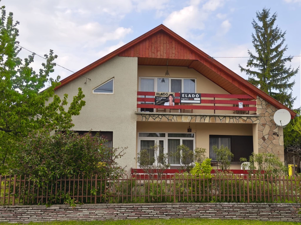 Sokoldalúan hasznosítható családi ház, apartmanház