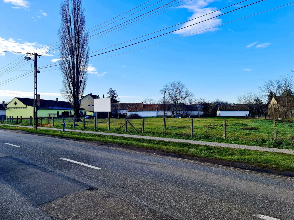 For sale factory building, Hajdúszovát