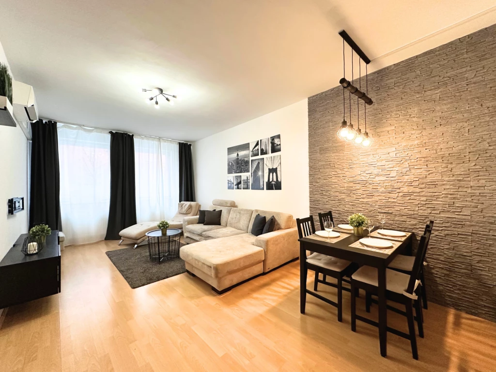 Napsütötte otthon remek elhelyezkedéssel a XIII. kerületben!