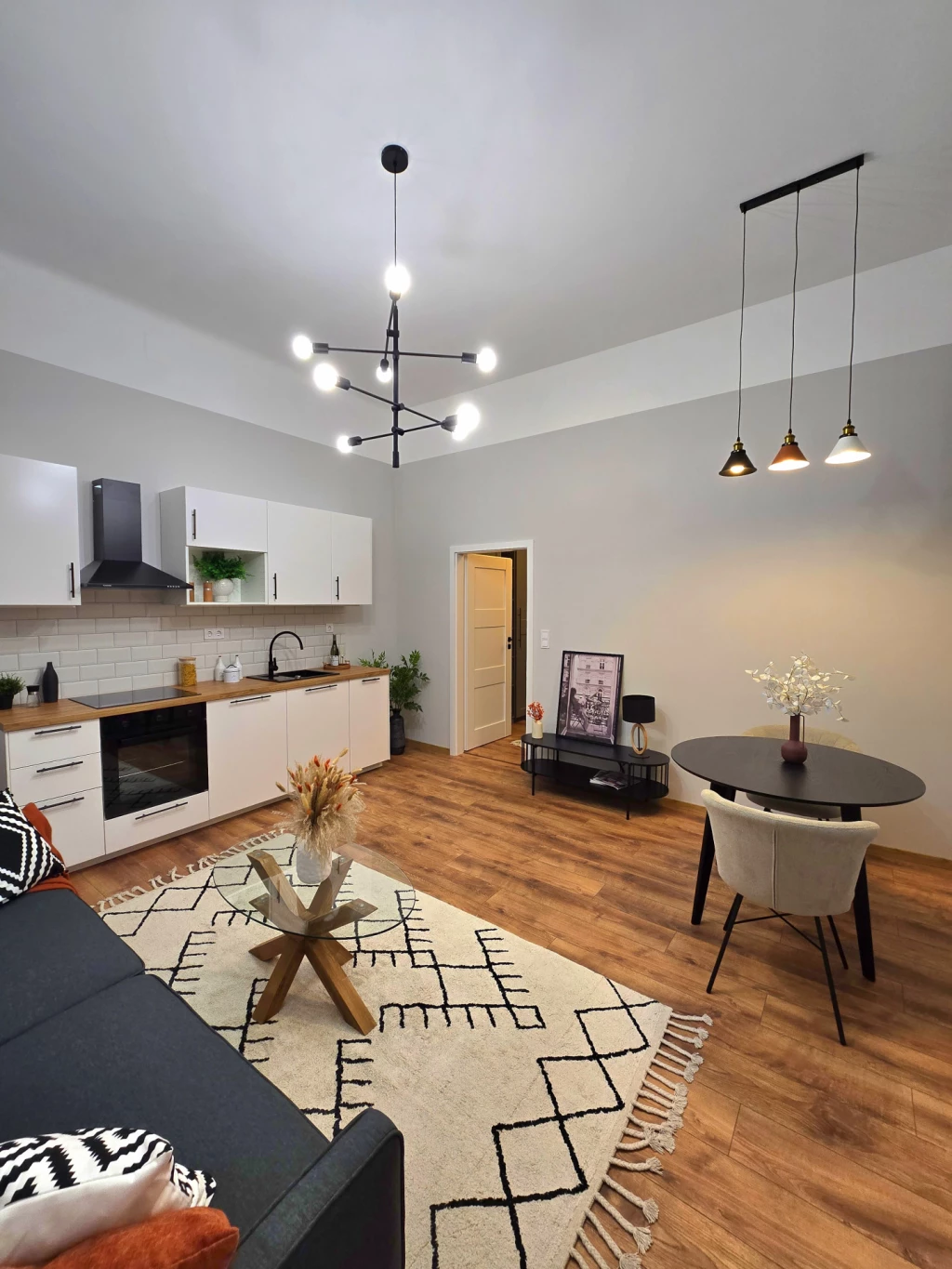 For sale brick flat, Budapest XIII. kerület, Újlipótváros